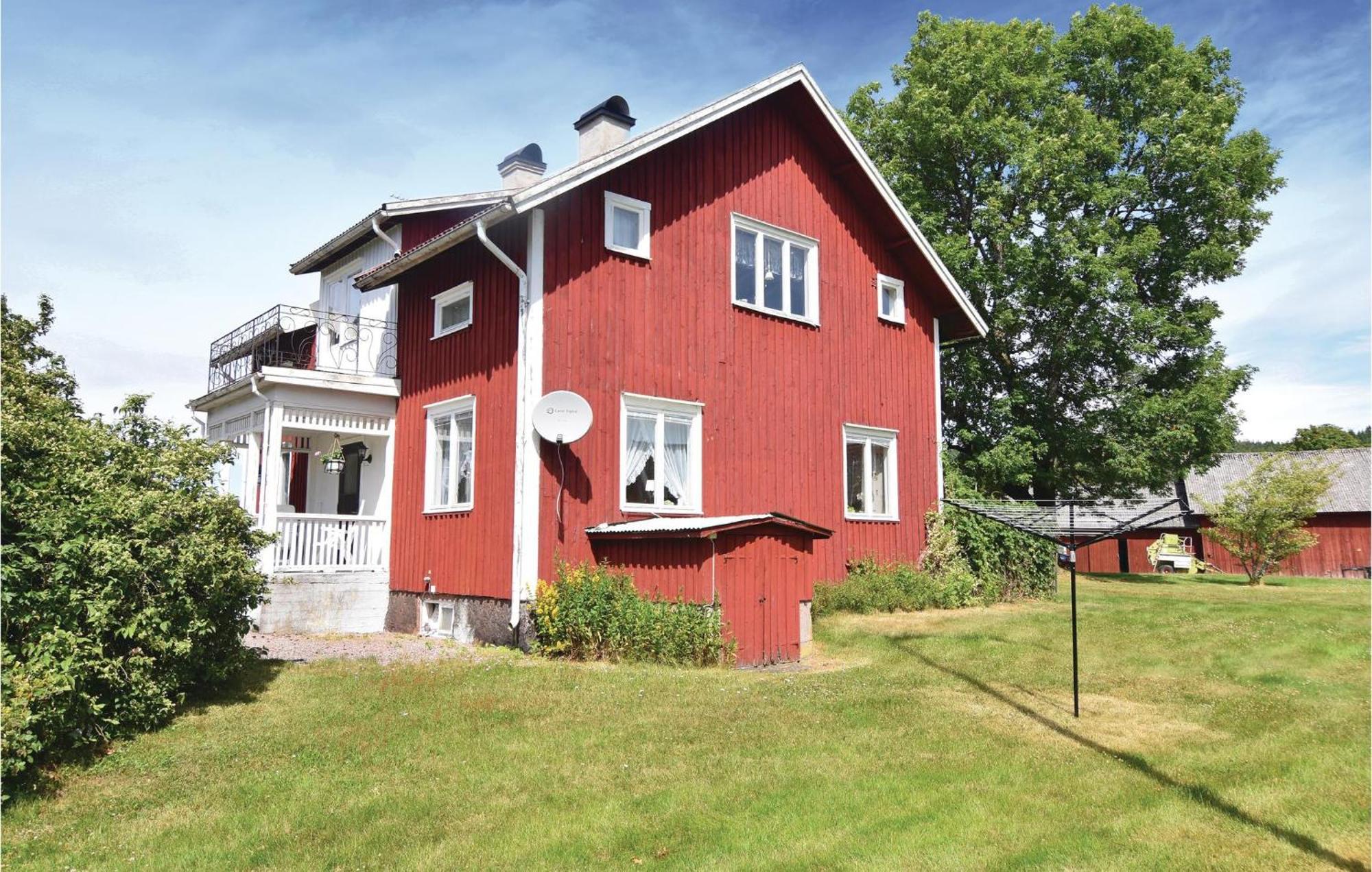 Nice Home In Amal With House A Mountain View Exterior photo